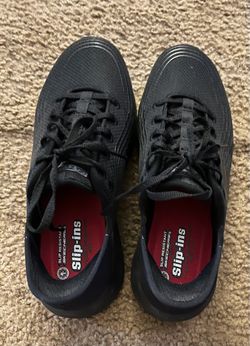 Sketchers Sneakers