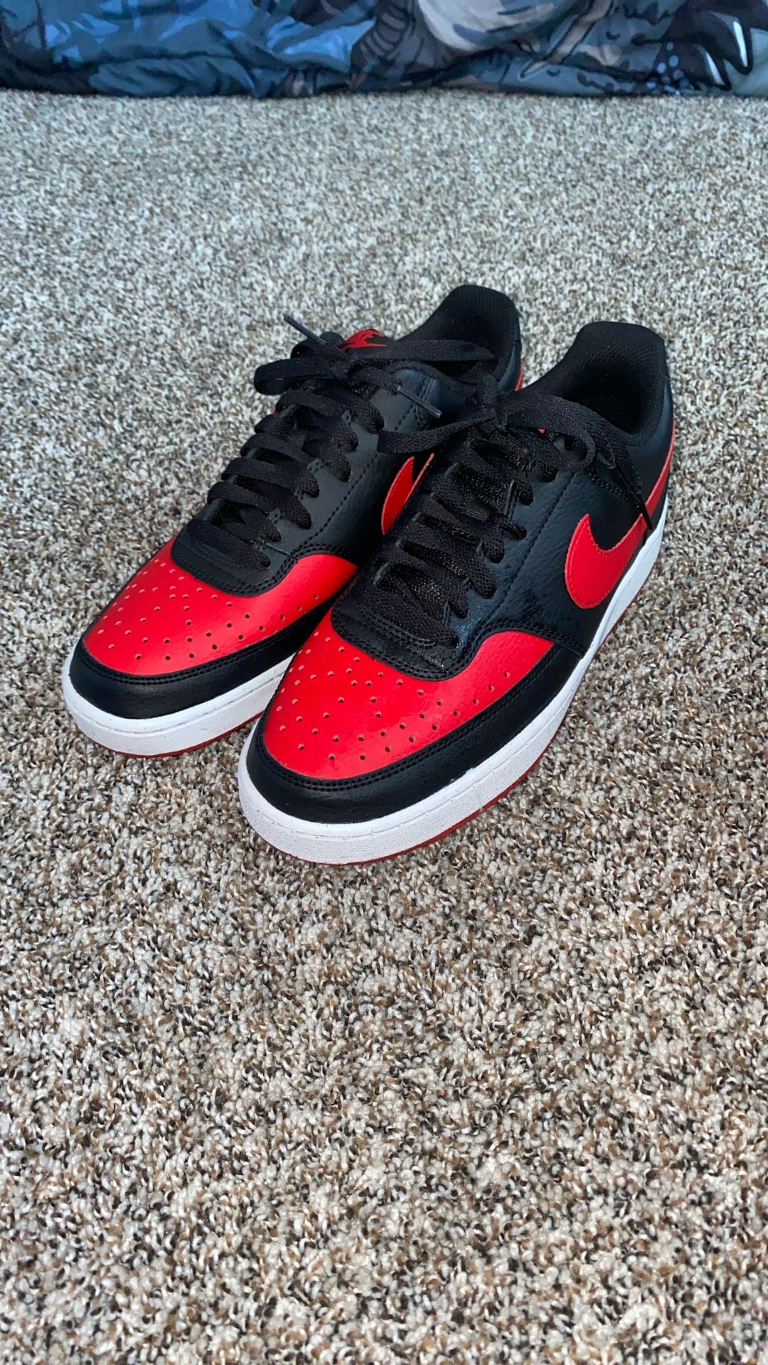 Nike Shoes Size 8 (cleaned!)
