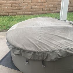 Saluspa Laguna Inflatable Spa - $300