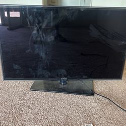 40-Inch LED Smart TV Samsung UN40D6(contact info removed) HAS TO GO IM MOVING