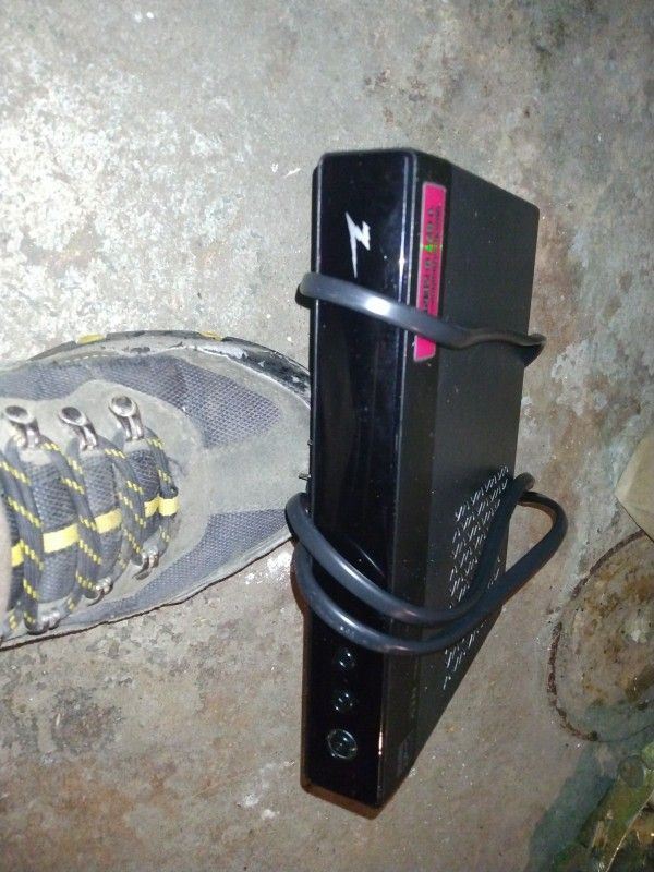 Zenith Cable tuner /converter box/Modem.$10