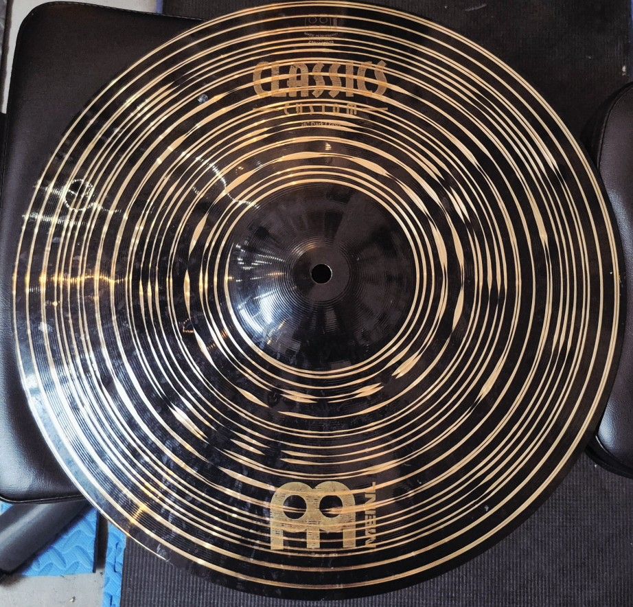 Meinl Cymbals 16 inch Classics Custom Dark Crash Cymbal