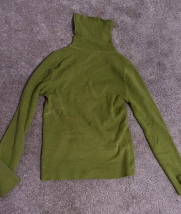 Green Turtleneck Extra Warm