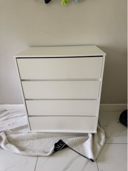 target dresser