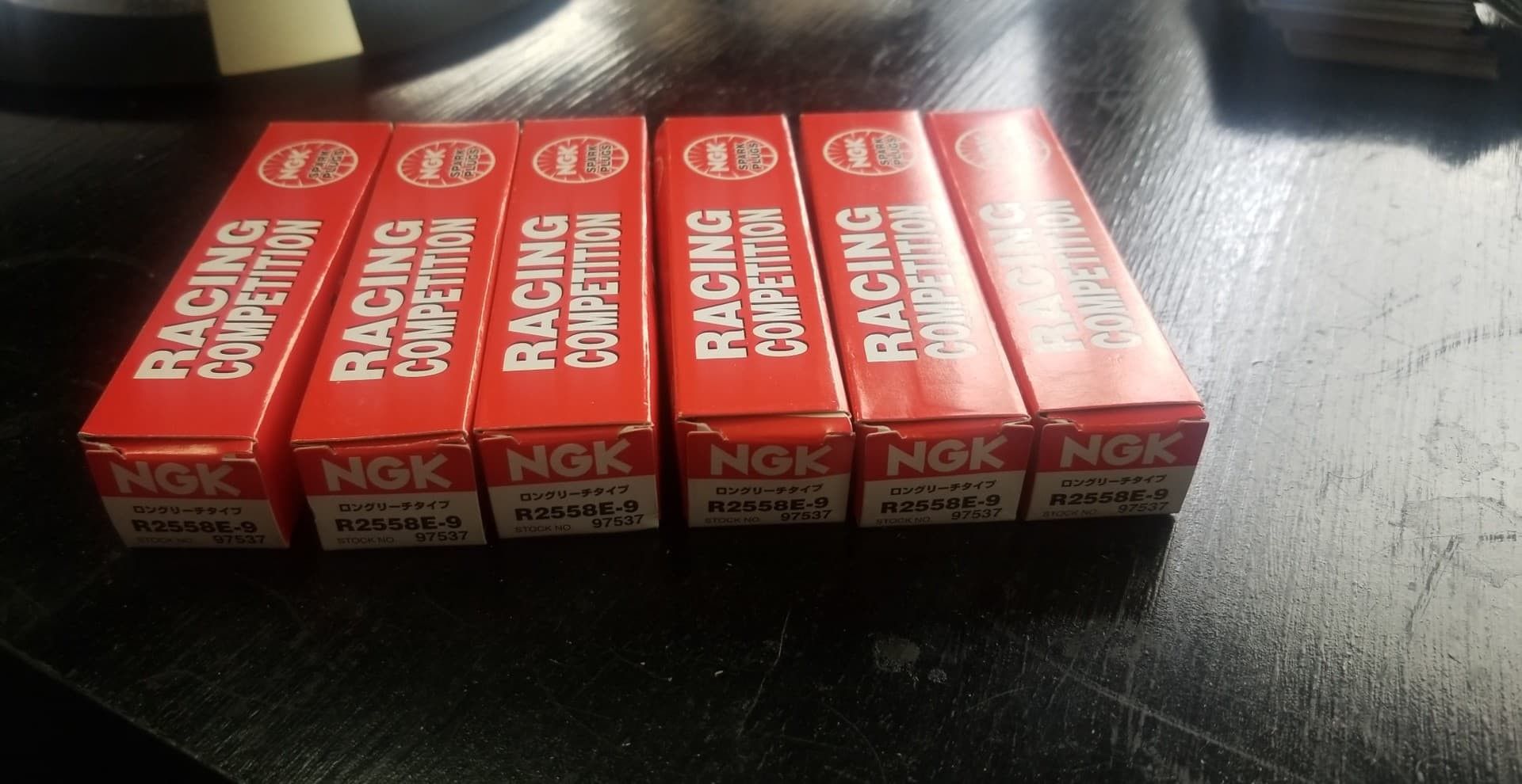 Nissan r35 ngk spark plugs
