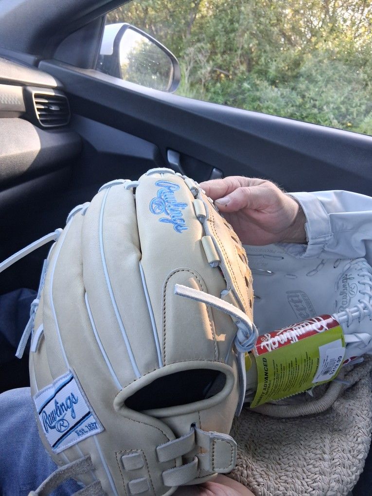 Glove