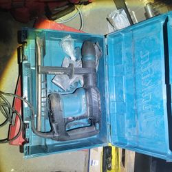 Makita HM0870C Demolition Hammer SDS-Max

$175