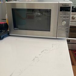 Brand New Panasonic Microwave
