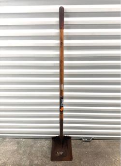 AMES Square Point Shovel 56.5” Wood Handle – Heavy Duty