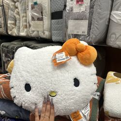 hello kitty pillow 