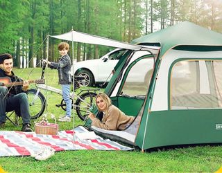 Vinyl blackout sunshade tent, accommodates 3-4 people.
