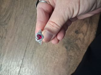 New Beautiful .925 Red Ruby Heart Ring sterling silver