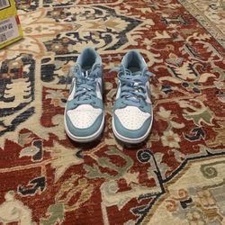 Nike Dunks Low Blue And White 