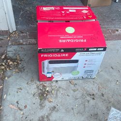 FridgeAir Window Unit Ac