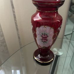 Vintage Vase. Bohemian BYTEP Art Glass Cranberry Red Hand Blown and Hand Painted Roses Vase Gold Trim. 9,5”H. Victorian Style.Very Rare.