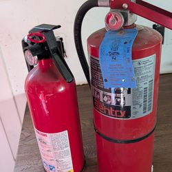 2) fire extinguishers w full charge ready to use extinguisher pair please read