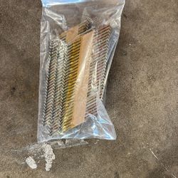 1 7/8 Nails Approx 1500