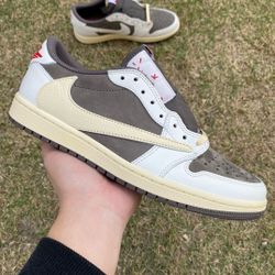 𝐎𝐧l𝐲 𝐫𝐞𝐩l𝐲 𝐨𝐧 𝐈 G@𝐓𝗼𝗽𝐤𝐢𝐜𝐤𝐬.𝐒𝐞𝐭𝐡            AJ 1 travis scott reverse mocha