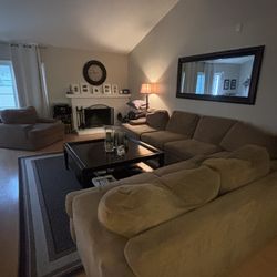 Comfortable 3 Piece couch Love seat and Chair 