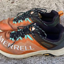 MERRELL TRAIL RUNNING SHOES