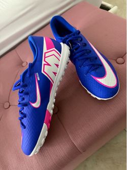 Zapatos de futbol sintético