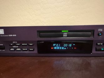 HHB PROFESSIONAL  COMPACT DISC RECORDER -CDR 850 Rec Works (No Remote)