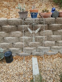 Metal Plant Holder Stand
