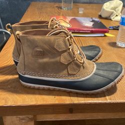 Sorrel Women’s Boots Size 10