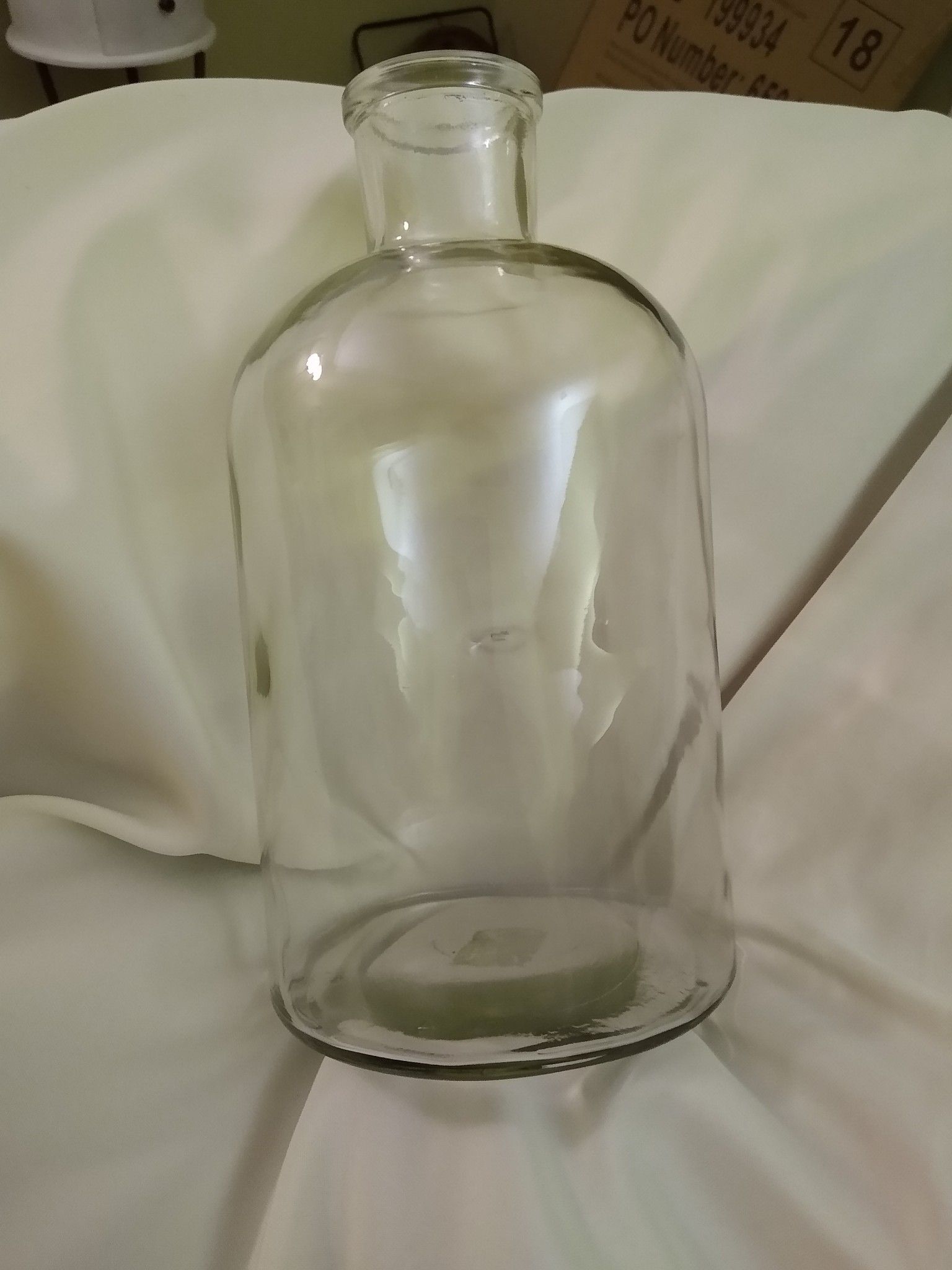 Glass Jar - 10 x 6