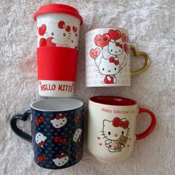 Hello Kitty Valentine’s Day Mug Set