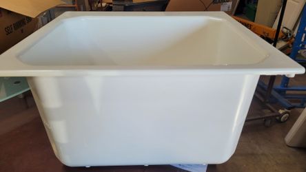 New utility sink