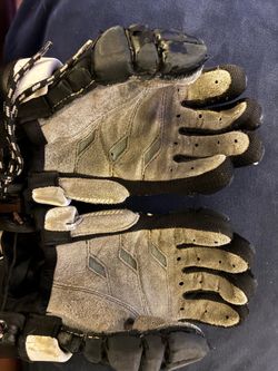 Lacrosse Gloves