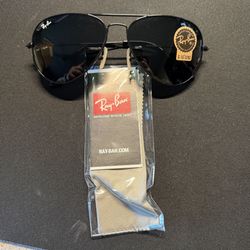 Rayban Black Aviator