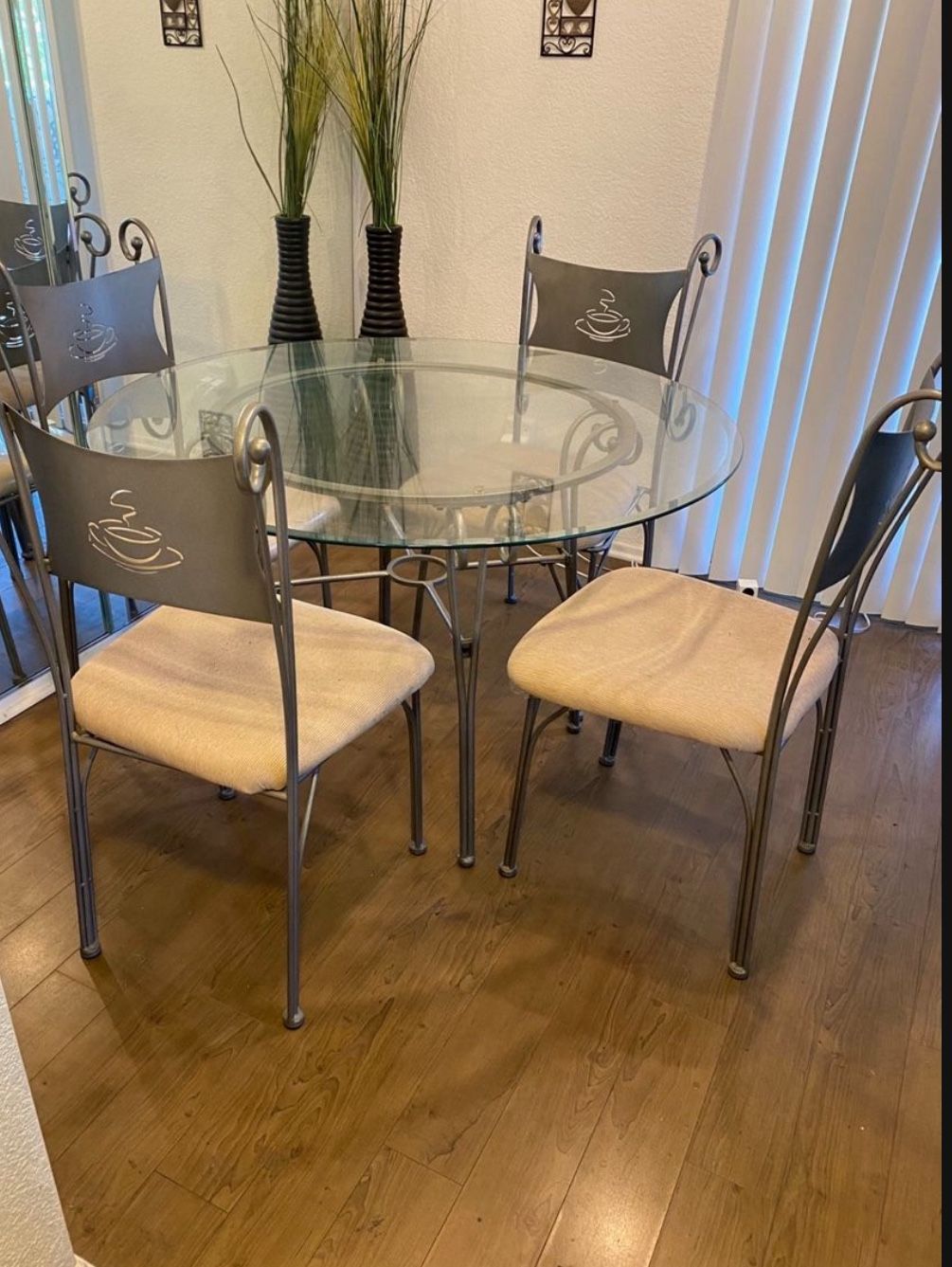 Dining Table And Chairs Set