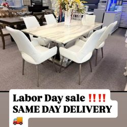 Dining Table And Chairs, Same Day Delivery 