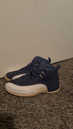 Jordan 12s size 9