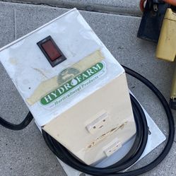 Hydro farm Multi Outlet 