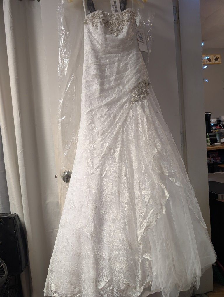 David's Bridal Wedding Dress 