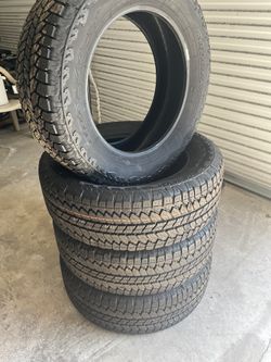 4 New Bridgestone Dueler AT 275/60/20