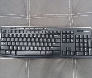 Logitech K270 Bluetooth Keyboard