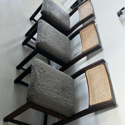 3 Chairs 