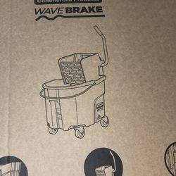 Rubbermaid Mop Bucket 