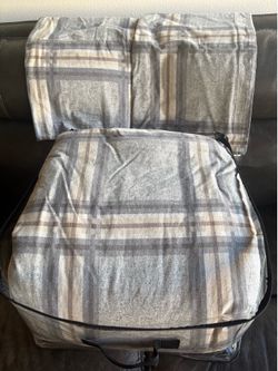 Queen comforter