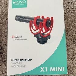 MOVO Creators Wanted Shotgun Microphone