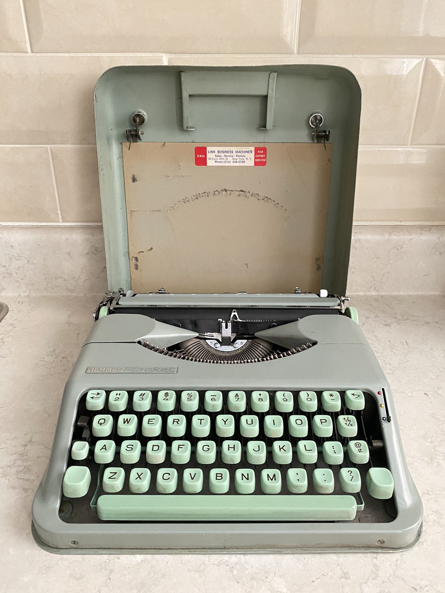 Hermes Rocket Vintage Typewriter complete with case