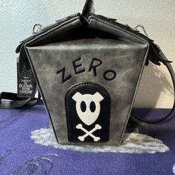 Bioworld The Nightmare Before Christmas Zero Dog House Purse