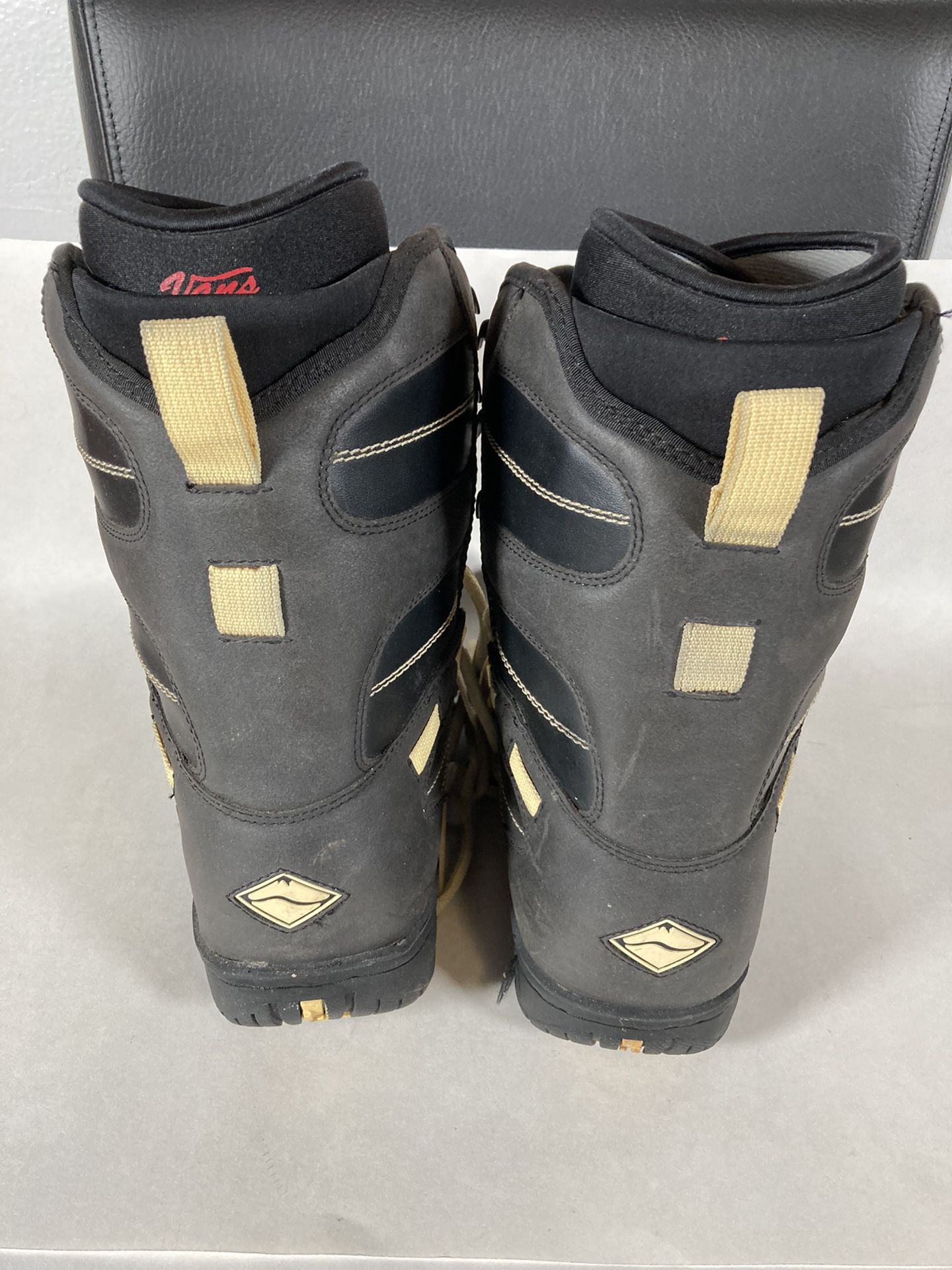 Women’s Vans Snowboarding Boots
