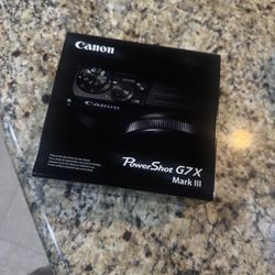 Canon PowerShot G7X Mark III Camera