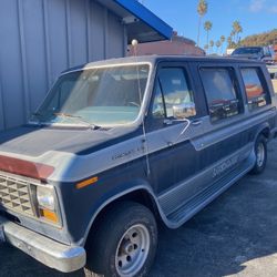 FORD LANDMARK VAN