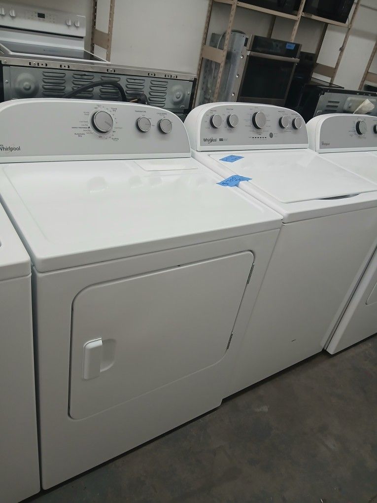 Beautiful Whirlpool Set
